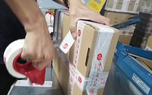 手工活外發(fā)加工正規(guī)廠家直接發(fā)貨，手工之家發(fā)送的材料每次一樣嗎？