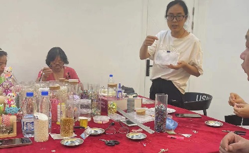 有朋自遠(yuǎn)方來(lái)，只為手工而相聚 ------ 記石家莊和甘肅的朋友來(lái)到手工之家學(xué)習(xí)考察