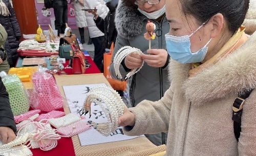 開辟國(guó)內(nèi)國(guó)際銷售新市場(chǎng)，手工之家一直在路上 ------ 記手工之家參加“文化出?！鄙虅?wù)洽談