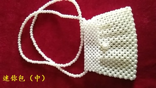8月17日，可在家做的兼職手工活，想接正規(guī)廠家手工項(xiàng)目,做手工傳承官，在手工之家，重合作、重服務(wù)，圖為串珠米珠繡純手工產(chǎn)品剪影