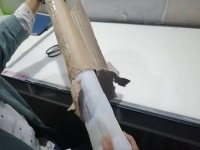 10月7日，寄到家做的手工活，正規(guī)手工活外發(fā)加工項目，在手工之家，質(zhì)量和收入是成正比的，圖為勵志珠珠繡手工成品倉庫驗貨拆除包裝剪影