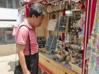 看好手工產(chǎn)品銷售，只為“你”而來 ------ 雄安翟先生專程來手工之家考察合作移動潮品店