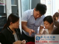炎炎夏日即將到來，在家做手工活串珠繡加工掙錢，清涼不受罪