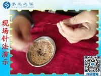 無法外出，山東青島劉女士找到適合在家工作的手工活加工