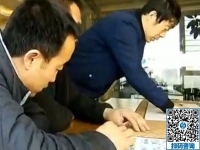 來手工之家考察的三個(gè)男人也做串珠繡手工活，誰說男人不如女人？