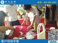 8月22日，想接正規(guī)廠家的手工活，很多人選擇這個沒有門檻的手工活，手工之家接待考察加工客戶剪影