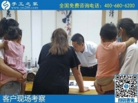 7月27日，是不是可信可靠的外發(fā)手工活，用加工費(fèi)結(jié)算判斷是個(gè)好方法，手工之家接待考察加工客戶剪影
