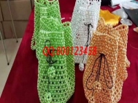 2月4日，把手工活拿回家做，服務完善的手工之家是大家的選擇，珠繡純手工珠包實拍