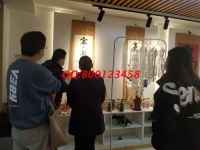 3月7日，拿回家做的手工活，想接正規(guī)廠家的手工活，就選勵志珠珠繡，手工之家接待考察合作加工客戶剪影