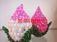 8月10日，就業(yè)創(chuàng)業(yè)好項目，拿回家做的手工活，手工之家的手工活代理加工項目很受大家的歡迎，圖為勵志珠珠繡串珠產(chǎn)品實拍