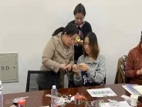 對(duì)比多家，我還是覺(jué)得手工之家的手工活比較放心