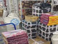 把外發(fā)加工手工活拿回家做真好，穩(wěn)定又不用吃苦